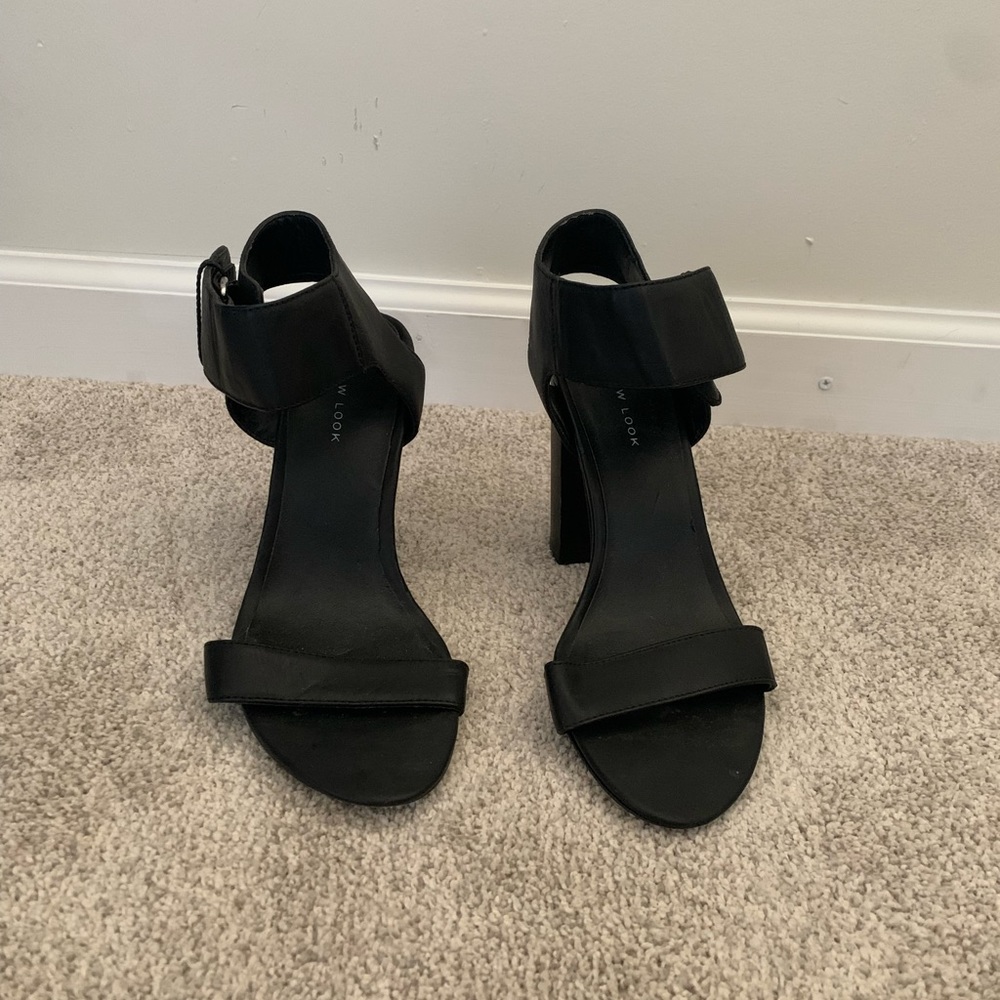 New look black heels